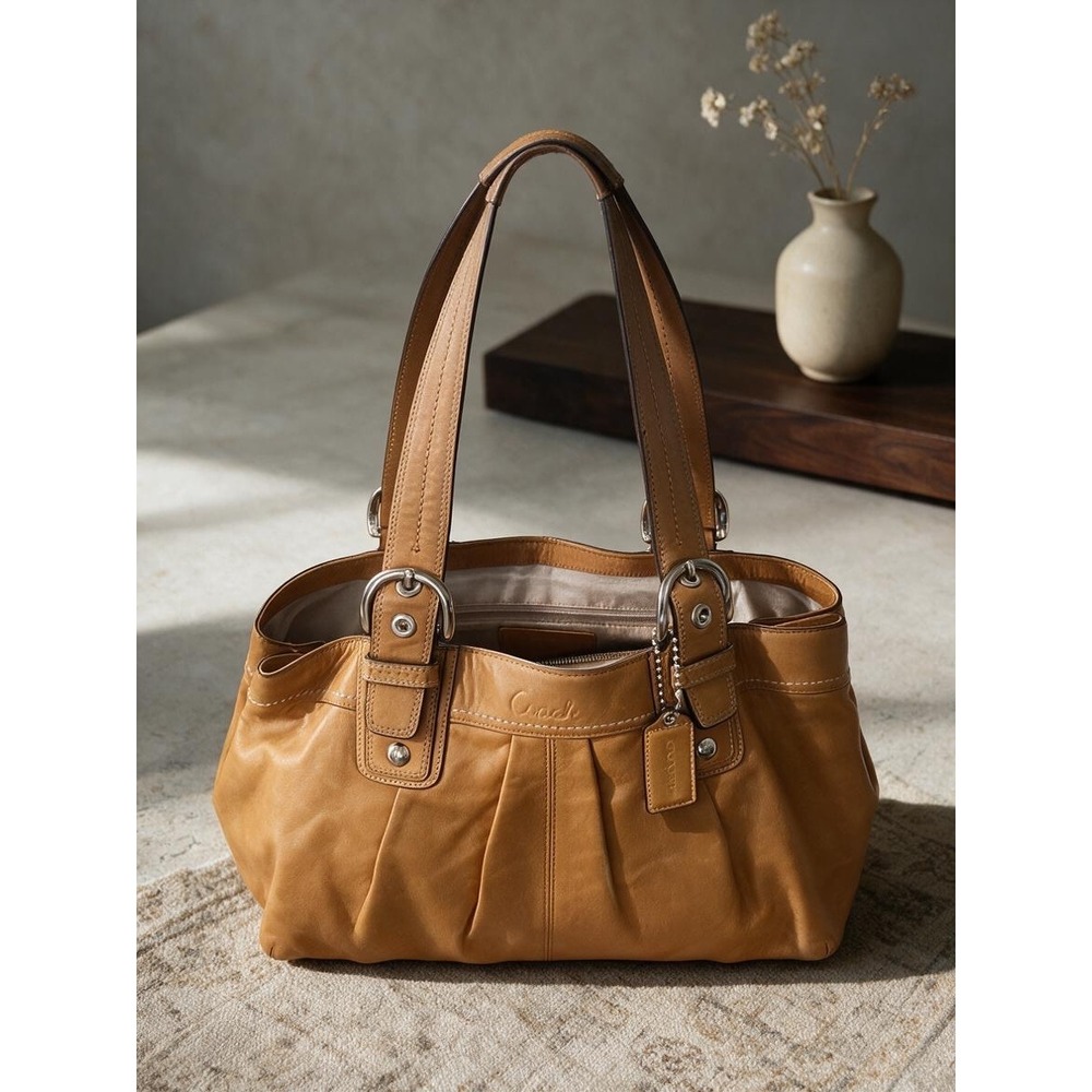 Coach Soho Pleated Leather Large Tote F13733 – Camel / Golden Tan